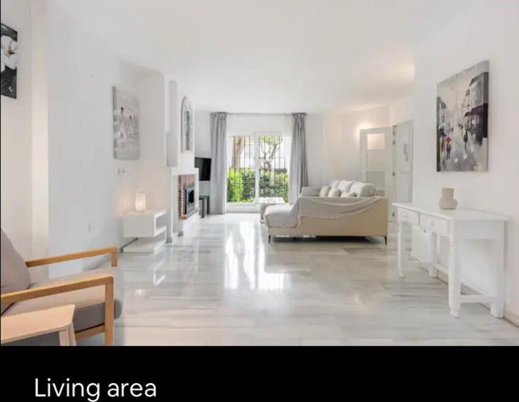 Newly Refurbished Townhouse Naranjos, Puerto Banus