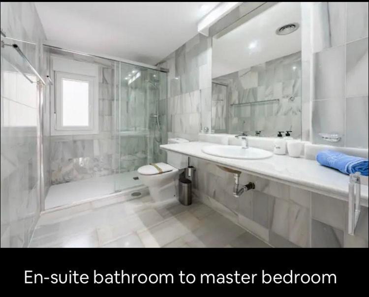 Newly Refurbished Townhouse Naranjos, Puerto Banus